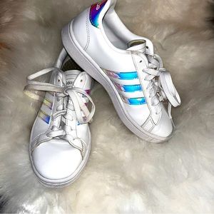 Adidas holographic detailed sneakers